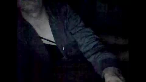 Snapshot of derokkes chatting on 02.14.25 derokkes online show from 02.14.25