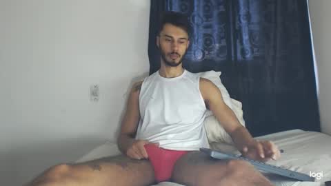 Snapshot of derrymaster chatting on 01.13.25 JhimyMaster online show from 01.13.25