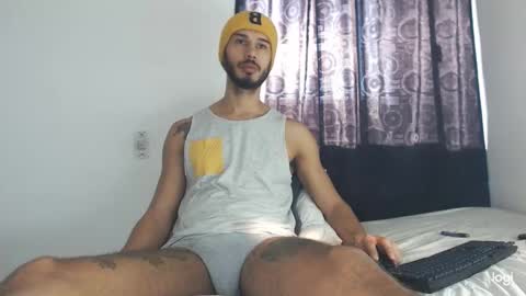 Snapshot of derrymaster chatting on 01.21.25 JhimyMaster online show from 01.21.25