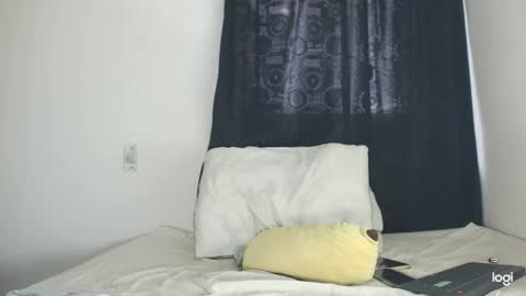 Snapshot of derrymaster chatting on 02.08.25 JhimyMaster online show from 02.08.25