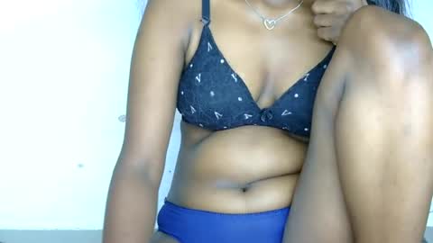 Snapshot of desi_darling chatting on 07.16.26 kajal online show from 07.16.26