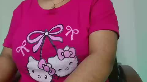 Snapshot of desi_girl_jebin chatting on 12.17.25 Jebin online show from 12.17.25