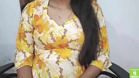 Snapshot of desicoupleshow chatting on 02.13.25 Eva and Adam online show from 02.13.25