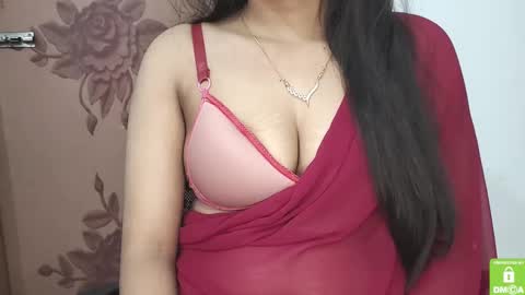 Snapshot of desicoupleshow chatting on 02.14.25 Eva and Adam online show from 02.14.25