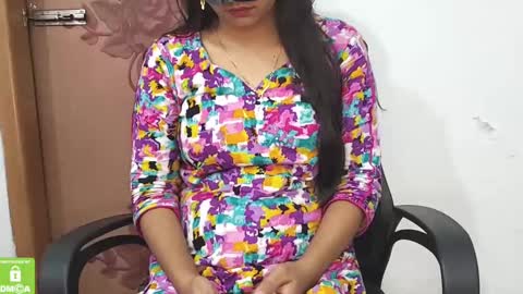 Snapshot of desicoupleshow chatting on 02.18.25 Eva and Adam online show from 02.18.25