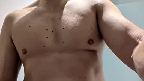 Snapshot of designerskier chatting on 02.25.25 designerskier online show from 02.25.25