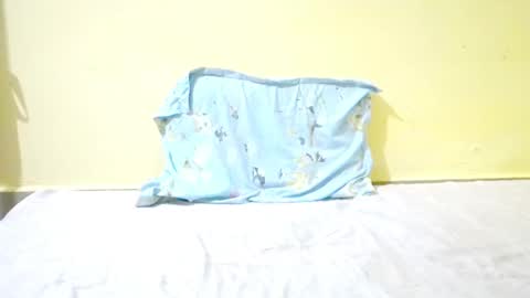 Snapshot of desihotgirl2024 chatting on 02.14.26 Nidhilove online show from 02.14.26