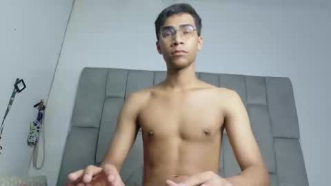 desire4duo online show from 02.09.26