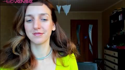 Snapshot of desired_zoya chatting on 10.06.25 desired zoya online show from 10.06.25