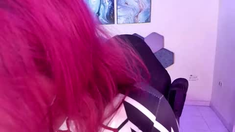 TORI AND MR. BEAR online show from 10.15.25