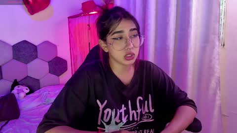 TORI AND MR. BEAR online show from 03.28.26