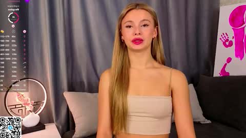 Snapshot of desireeclipse chatting on 01.08.26 Willow online show from 01.08.26