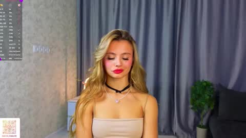 Snapshot of desireeclipse chatting on 02.27.26 Willow online show from 02.27.26