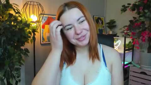 Snapshot of desirelayla chatting on 11.25.25 LAYLA online show from 11.25.25