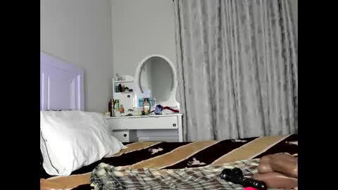 Snapshot of desirepeace chatting on 02.20.26 desirepeace online show from 02.20.26