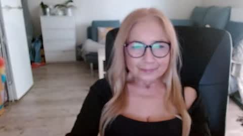 S O F I A online show from 01.02.25