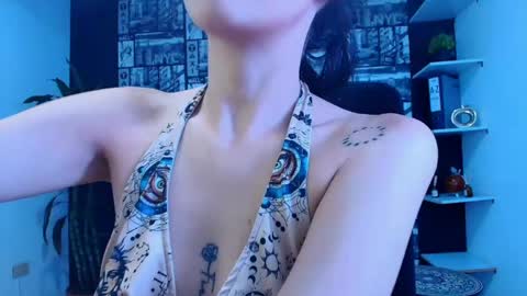 Desiring Angel online show from 04.13.26