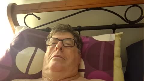 Desmon1958 online show from 01.09.26