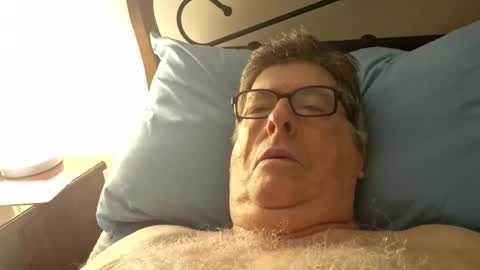 Desmon1958 online show from 04.18.26