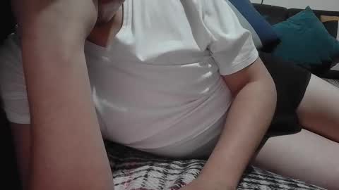 Snapshot of desogasuelta chatting on 02.16.26 Demonofsex online show from 02.16.26