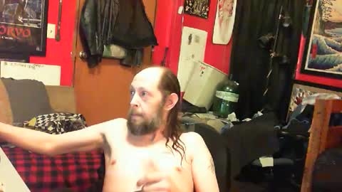 Snapshot of desolation2012 chatting on 01.25.25 desolation2012 online show from 01.25.25