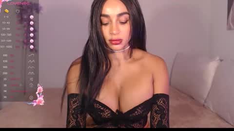 Destinne Mill online show from 03.17.26