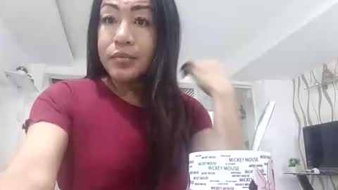 Snapshot of destinyrosexx chatting on 09.21.25 Rose online show from 09.21.25