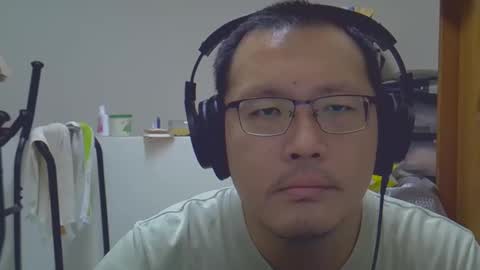 Snapshot of destroy1984 chatting on 12.04.24 Destroy November 1984 online show from 12.04.24