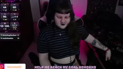 Snapshot of destroyall420 chatting on 10.10.25 Lola Bdsm and fries online show from 10.10.25