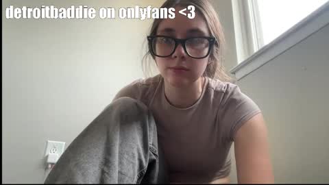 detroitbaddie online show from 10.17.25