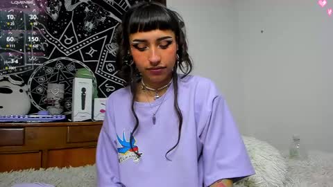 Snapshot of devadoll chatting on 01.12.25 Gi HELP ME REACH 50 THUMPS UP 3 online show from 01.12.25