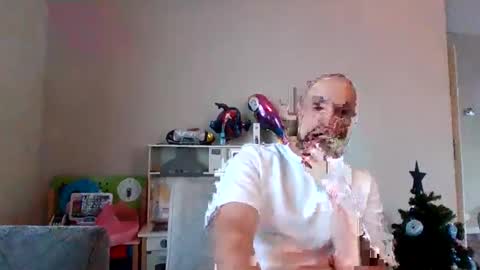 devanom94 online show from 12.17.25