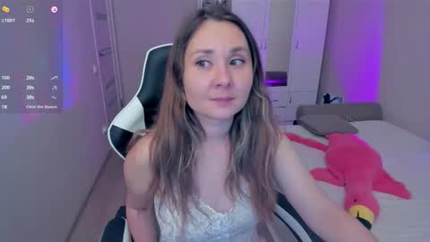 Snapshot of devil_mixie chatting on 10.08.25 devil_mixie online show from 10.08.25