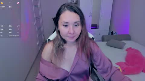 Snapshot of devil_mixie chatting on 10.14.25 devil_mixie online show from 10.14.25