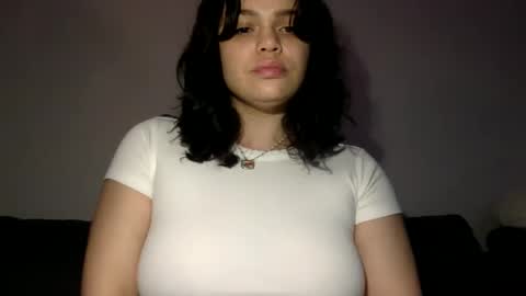 Snapshot of devildani888 chatting on 02.19.25 Dani online show from 02.19.25