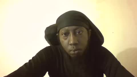 Snapshot of deviledyam chatting on 10.19.25 Myles Moore online show from 10.19.25