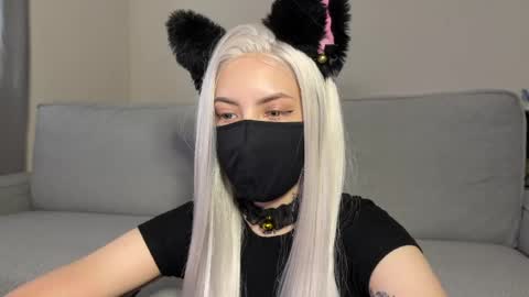 Snapshot of deviliaaa chatting on 04.07.26 Devil online show from 04.07.26