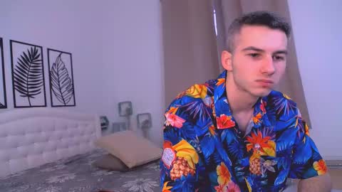 devin_ho online show from 02.14.25