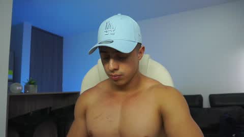 Snapshot of devin_hunter chatting on 12.05.24 Devin Hunter online show from 12.05.24