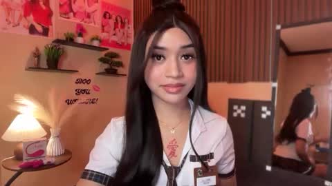 Devine Greyson online show from 10.08.25