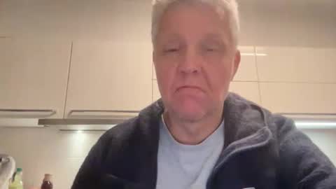 Snapshot of devon_nite chatting on 11.13.25 Devon online show from 11.13.25