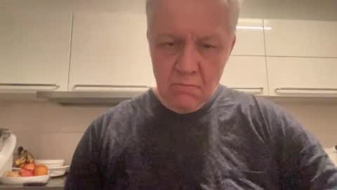 Snapshot of devon_nite chatting on 11.23.25 Devon online show from 11.23.25