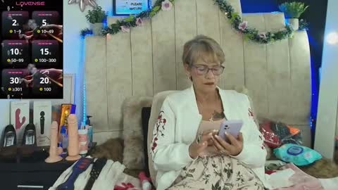 Devora online show from 11.30.25