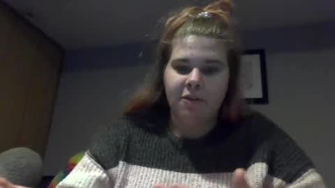 Snapshot of devykitten2018 chatting on 12.11.24 devykitten online show from 12.11.24