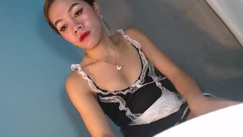 dexie121698 online show from 02.20.25