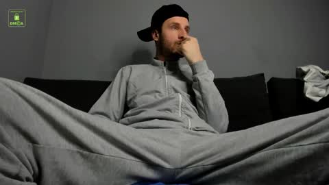 Snapshot of deymond_russo chatting on 03.01.26 deymond_russo online show from 03.01.26