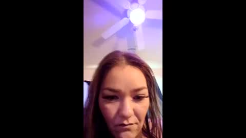 dezlyn online show from 12.21.25