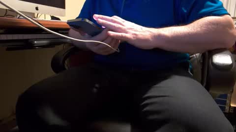 Snapshot of dfwgonewrong chatting on 12.20.25 dfwgonewrong online show from 12.20.25