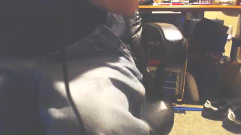 Snapshot of dfwgonewrong chatting on 02.18.26 dfwgonewrong online show from 02.18.26