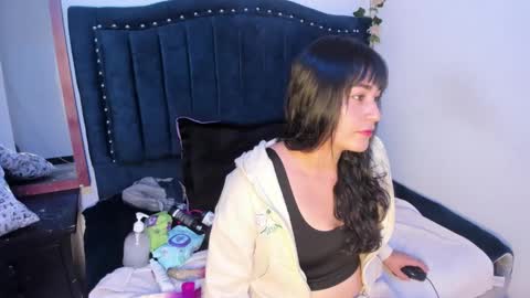 dhaniela naugthy online show from 03.14.26